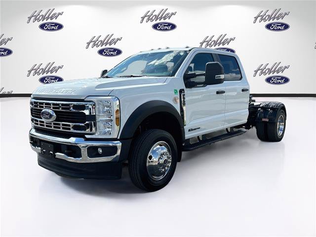 Certified 2025 Ford F550 4x4 Crew Cab Super Duty w/ XL Chrome Package image 3