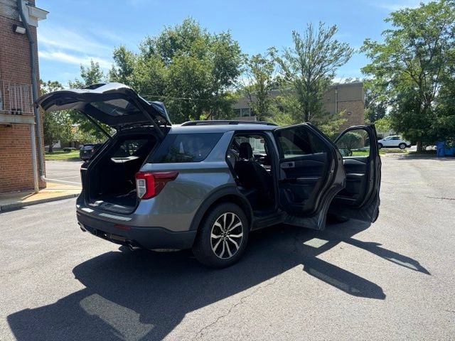 Certified 2023 Ford Explorer ST-Line w/ Class IV Trailer Tow Package AWD/4WD image 30