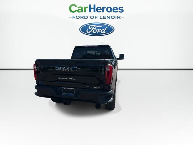 Used 2024 GMC Sierra 3500 Denali Ultimate AWD/4WD image 2