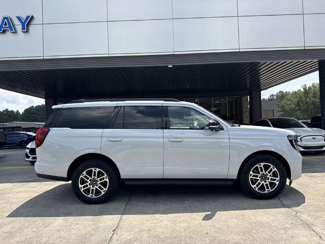 Certified 2025 Ford Expedition Active RWD image 9