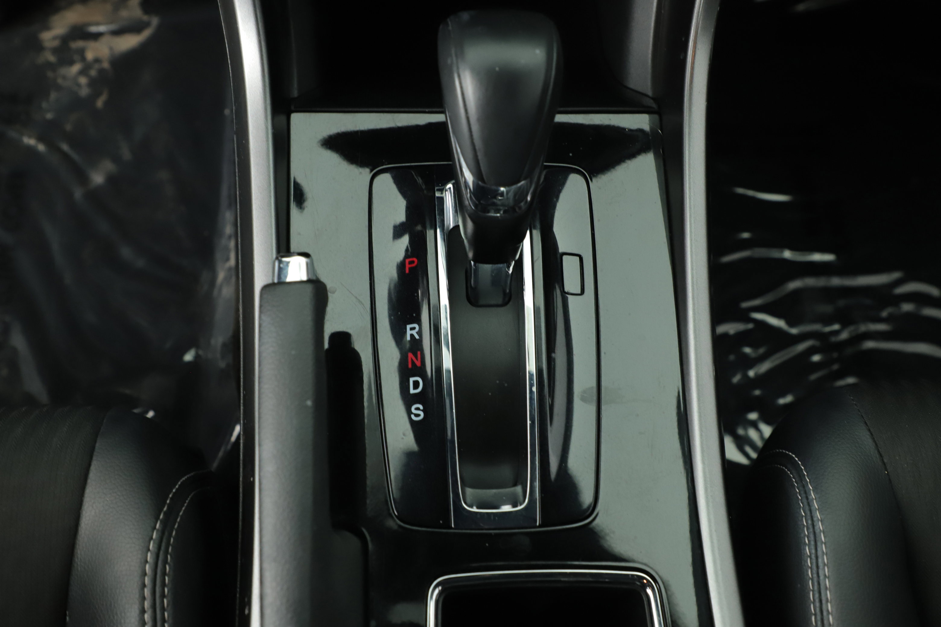 Used 2017 Honda Accord Sport image 21