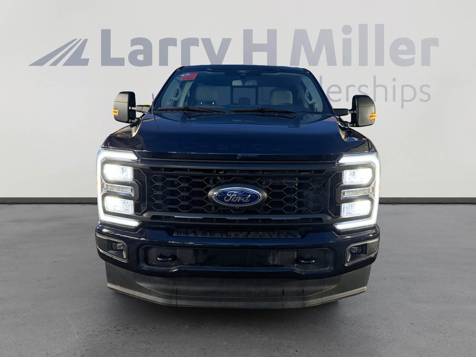 Certified 2024 Ford F250 XLT w/ XLT Premium Package AWD/4WD image 8