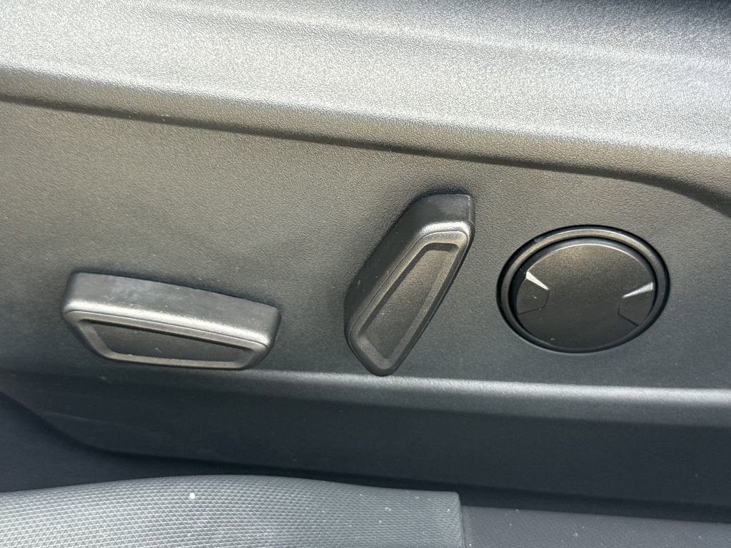 Certified 2025 Ford Mustang Mach-E Select AWD/4WD image 24