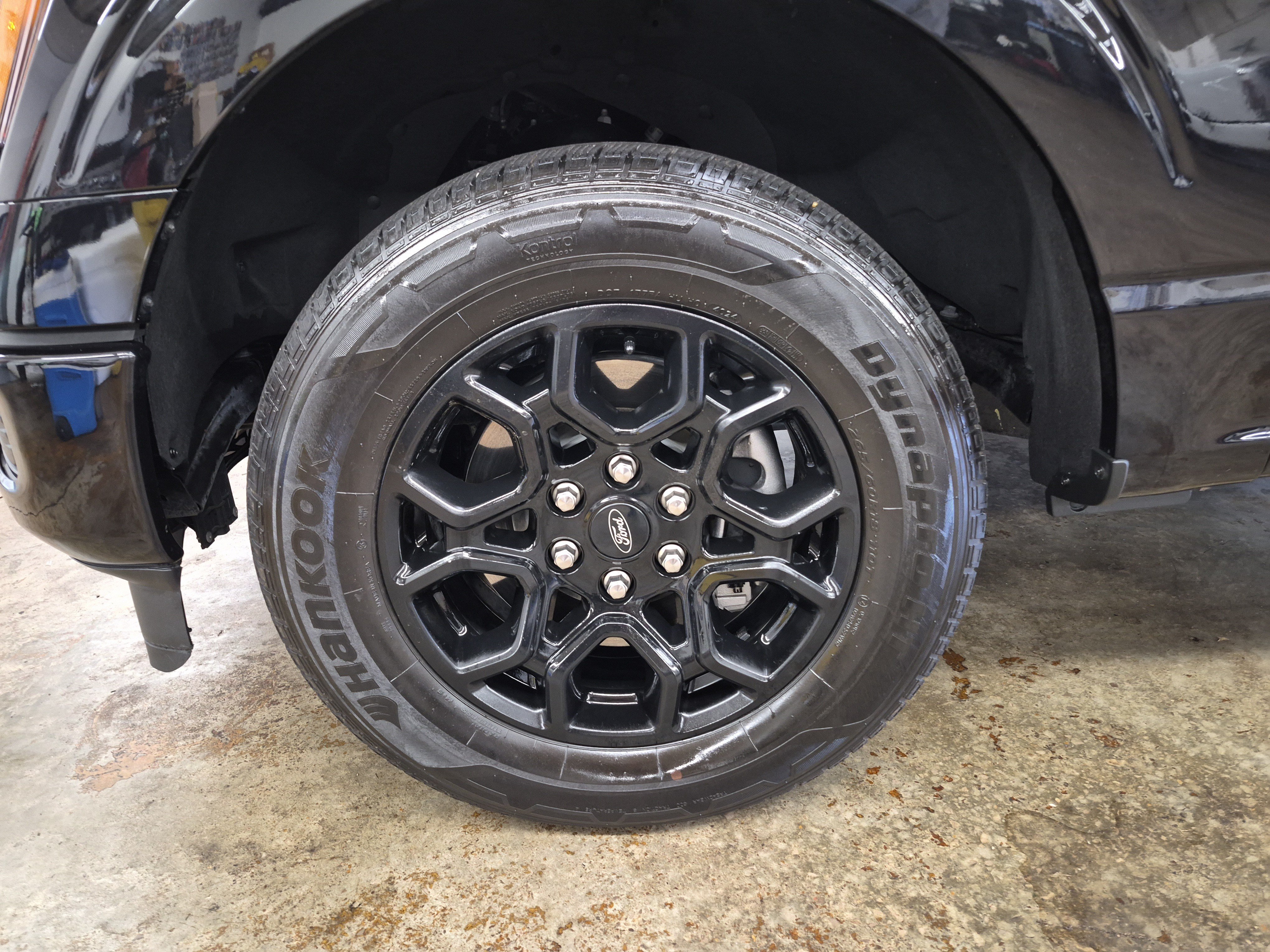 Certified 2025 Ford F150 STX RWD image 9