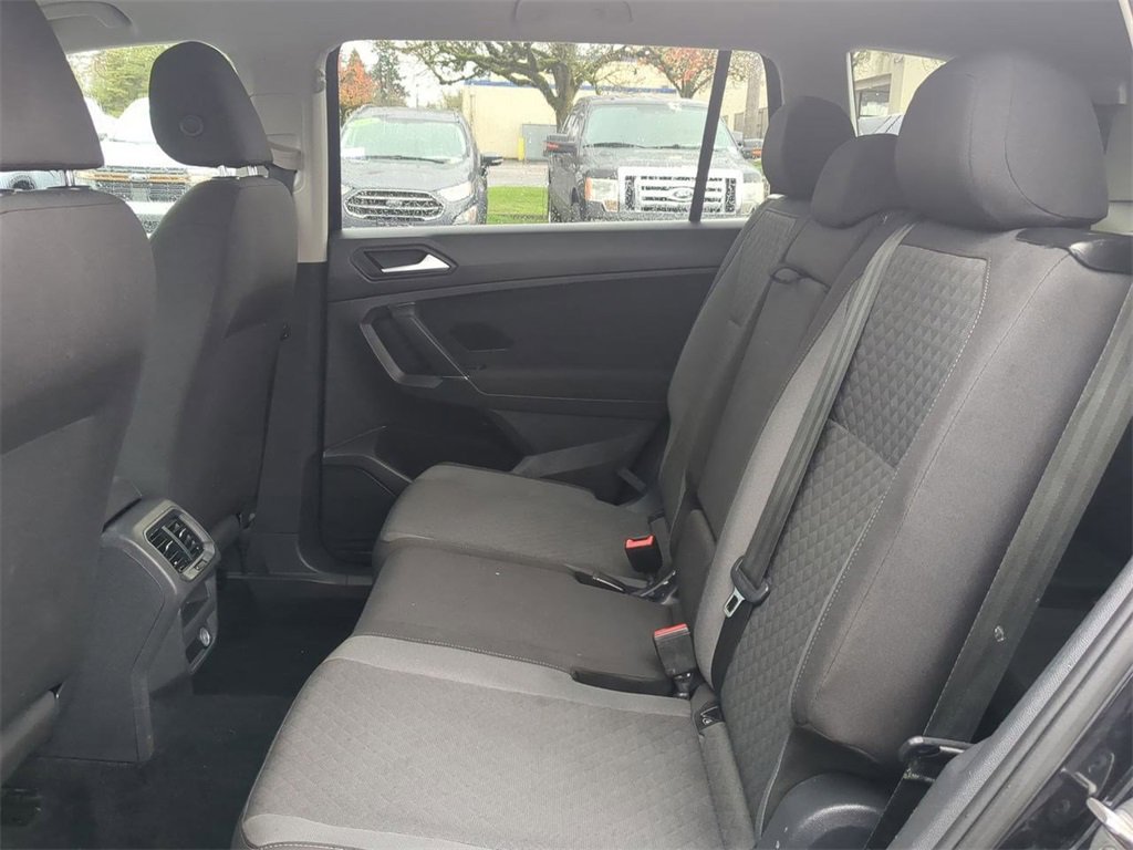 Used 2020 Volkswagen Tiguan S image 20