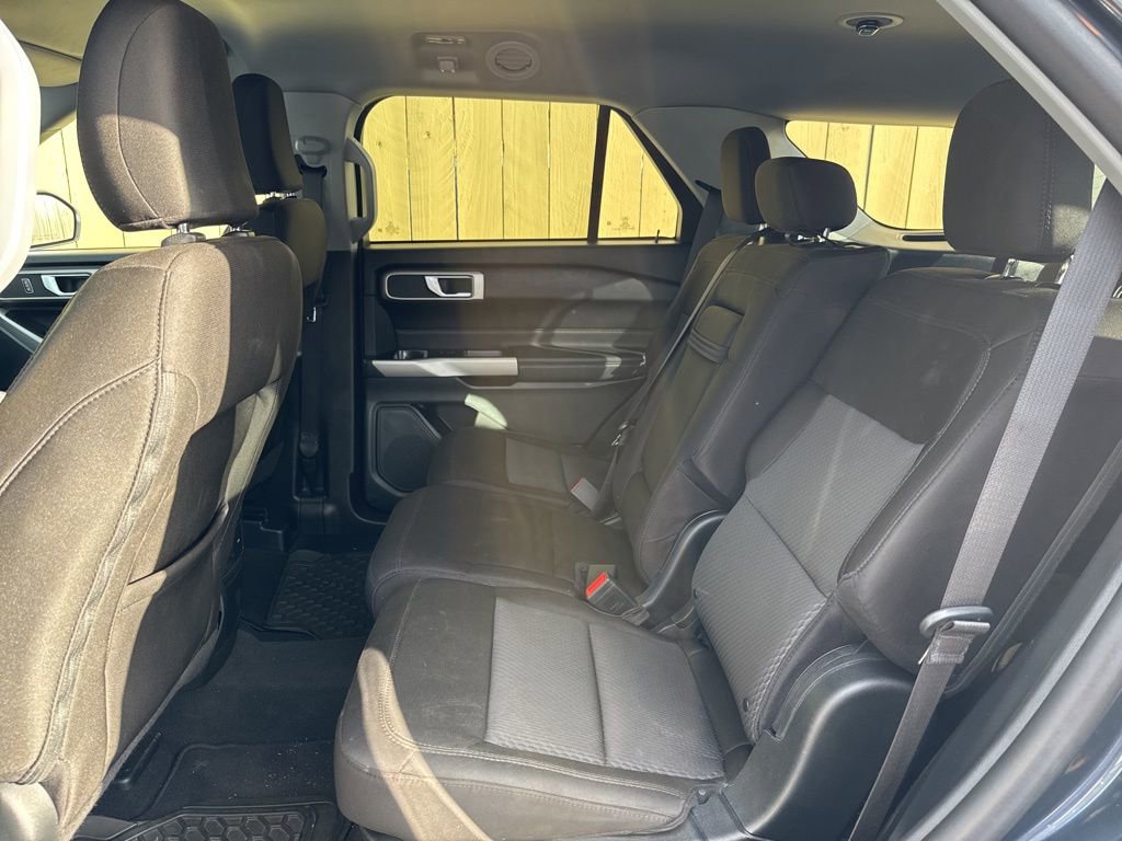 Certified 2023 Ford Explorer XLT RWD image 14
