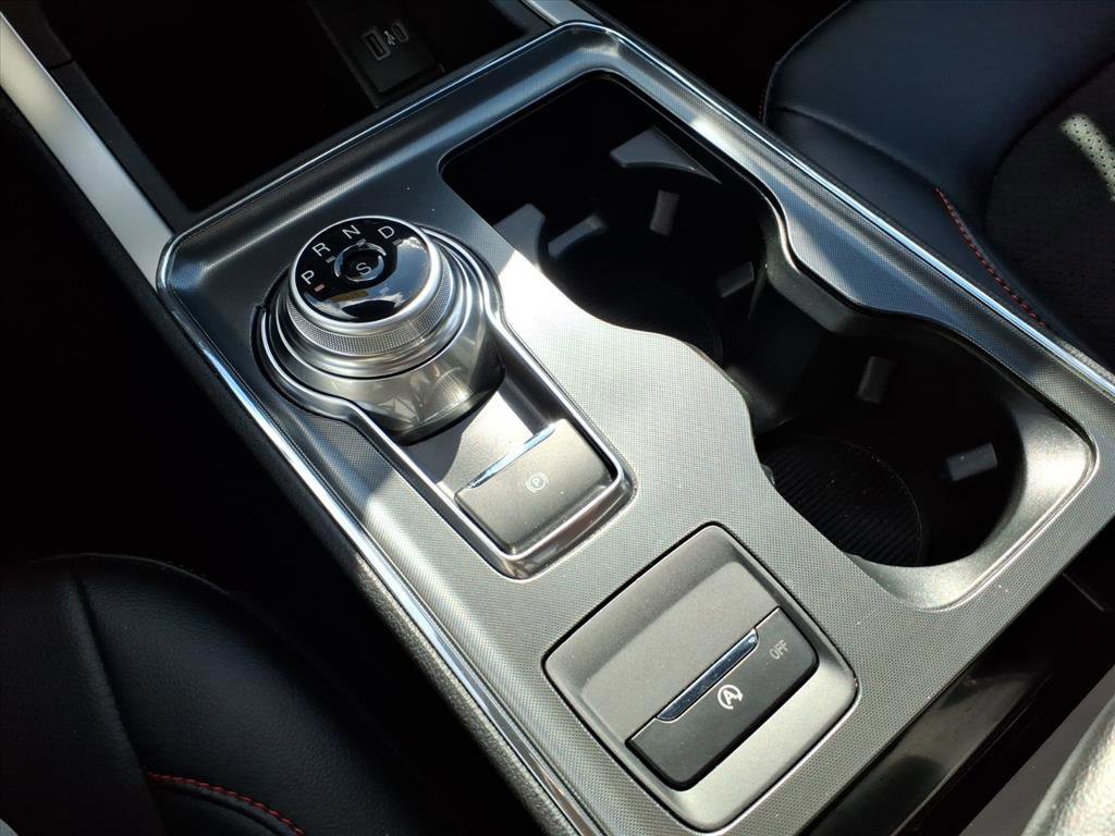 Certified 2024 Ford Edge ST-Line image 26