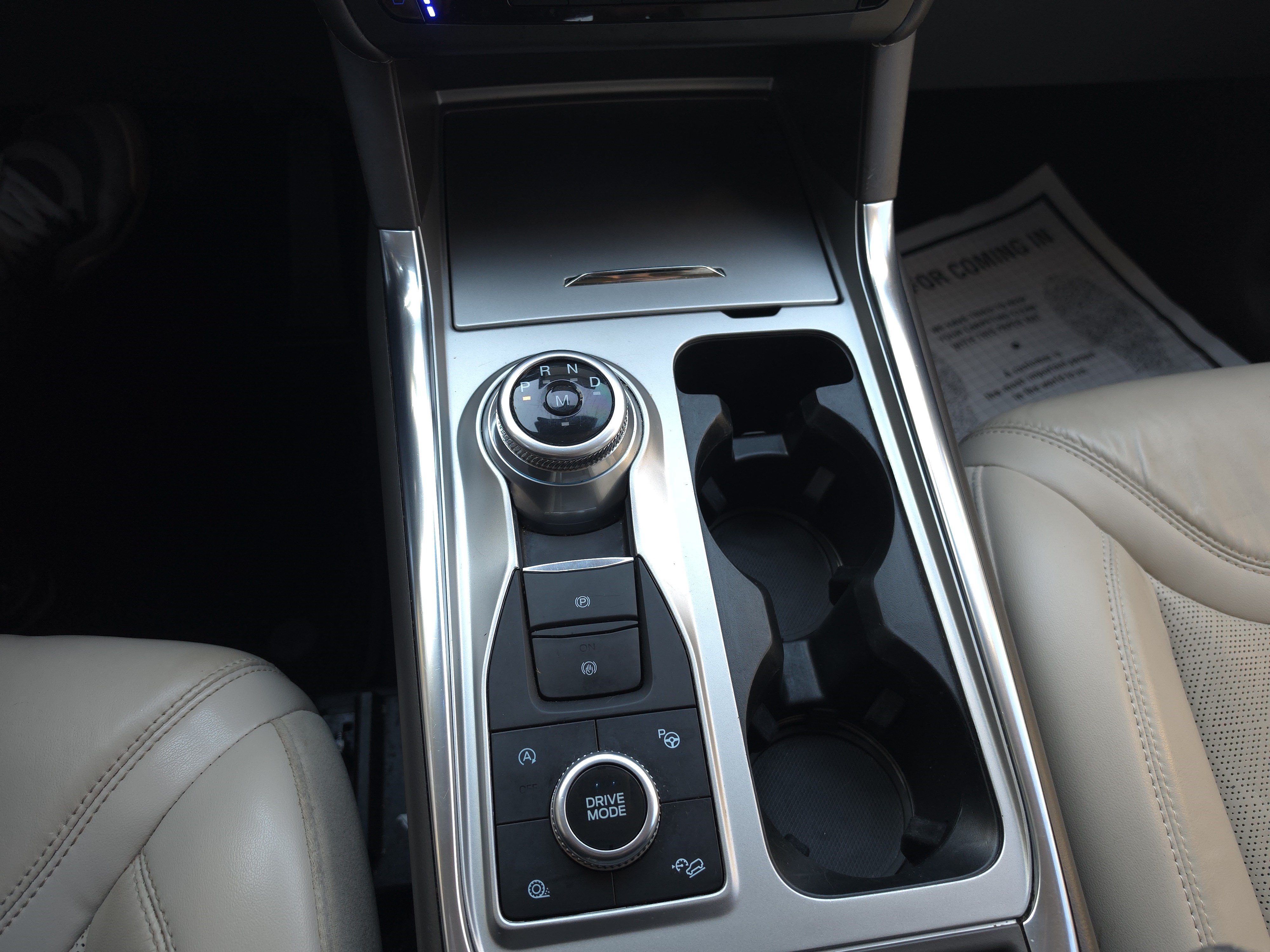 Certified 2020 Ford Explorer Platinum w/ Premium Technology Package AWD/4WD image 13
