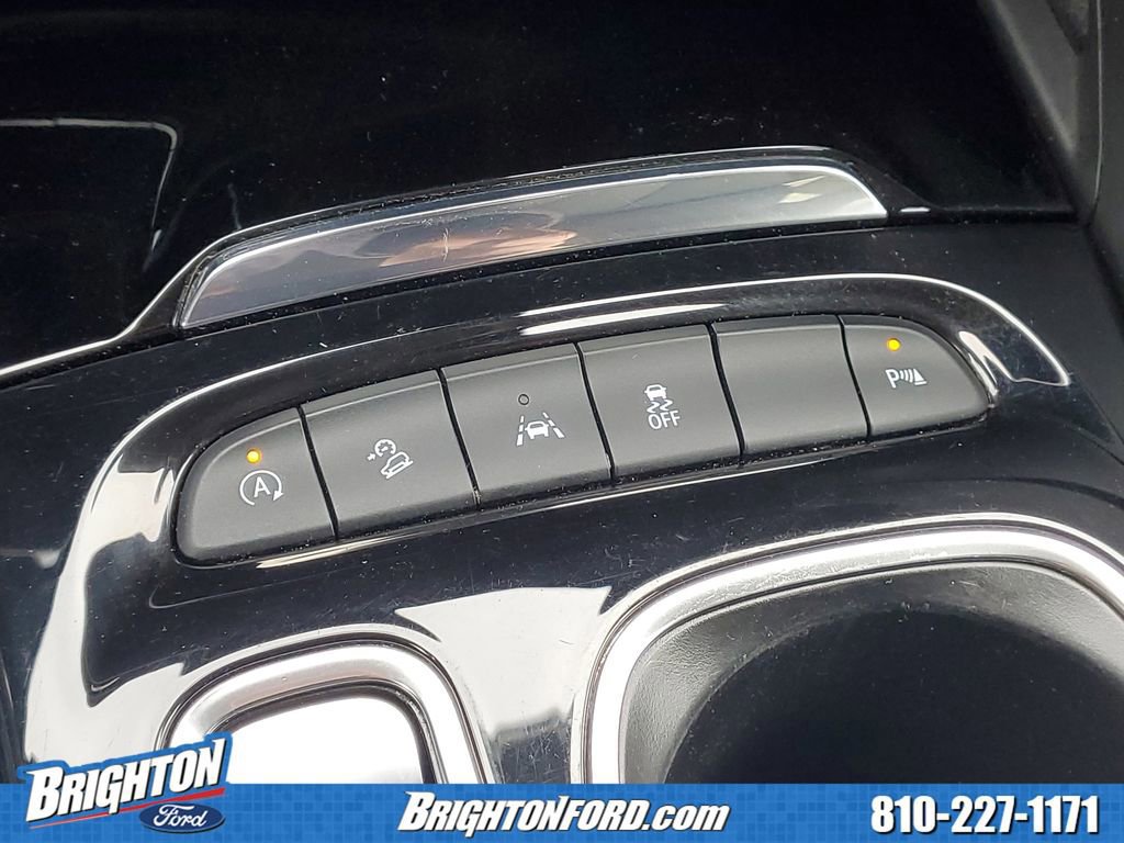 Used 2023 Buick Envision Essence image 27