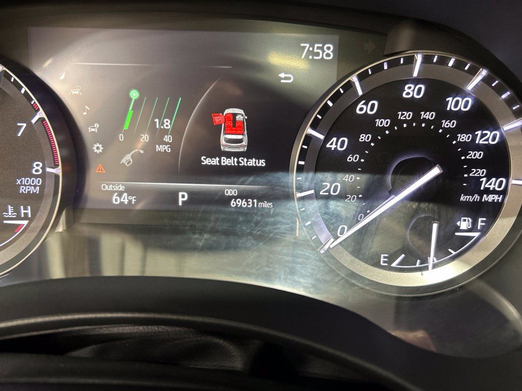 Used 2022 Toyota Highlander XSE AWD/4WD image 17