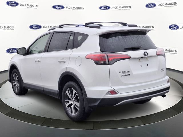 Used 2017 Toyota RAV4 XLE w/ Carpet Mat Package image 5