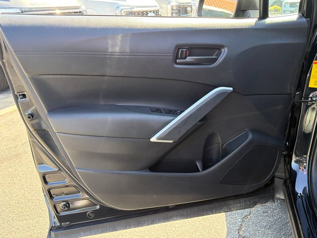 Used 2024 Toyota Corolla Cross LE FWD image 22