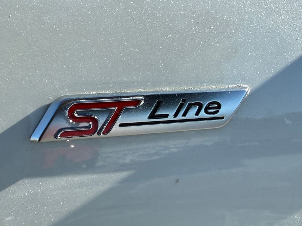Certified 2025 Ford Escape ST-Line Elite w/ Premium Technology Package AWD/4WD image 20