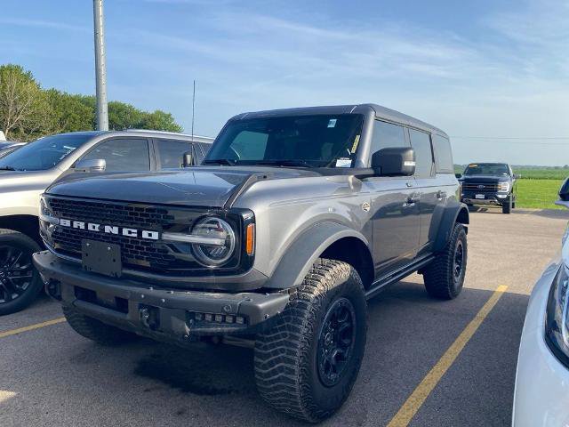 Certified 2022 Ford Bronco Wildtrak AWD/4WD image 18