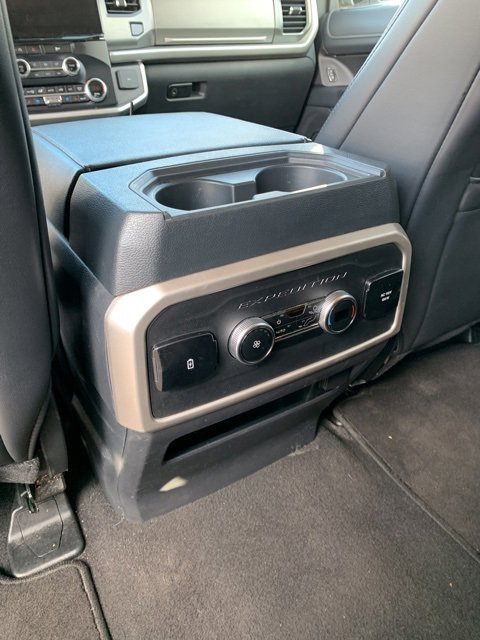 Certified 2024 Ford Expedition Max XLT image 10