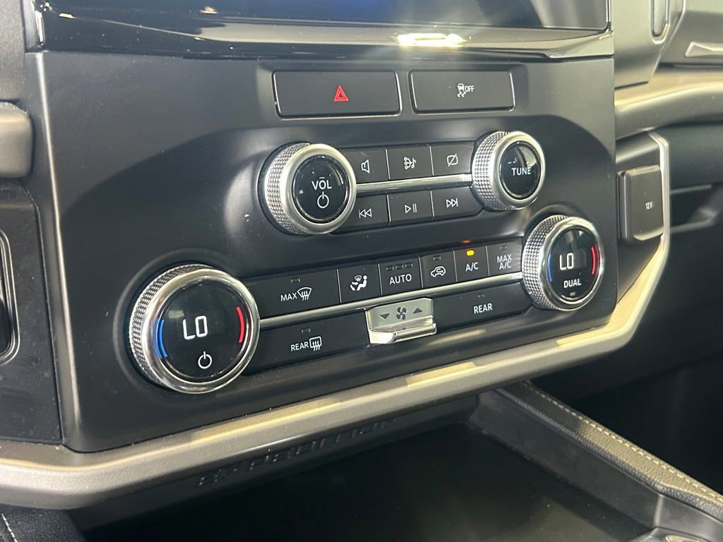 Certified 2022 Ford Expedition XLT image 39