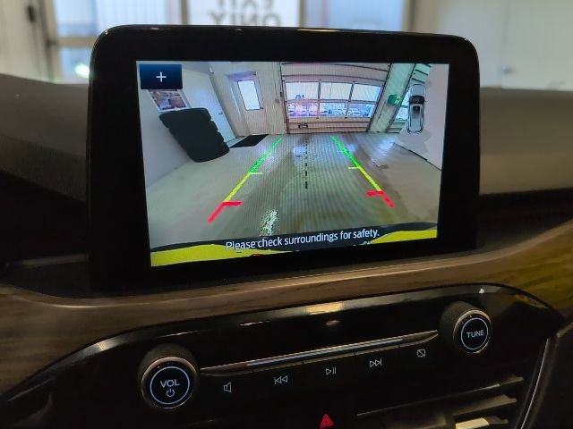 Certified 2020 Ford Escape Titanium image 22