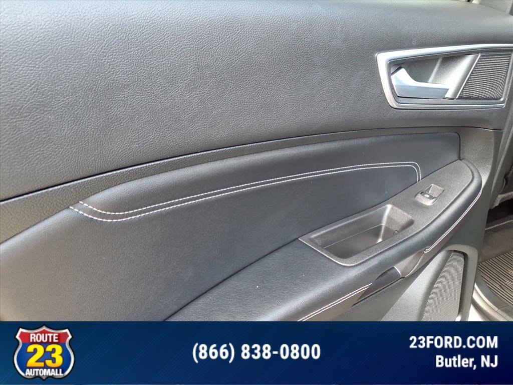 Certified 2022 Ford Edge Titanium w/ Equipment Group 301A AWD/4WD image 24