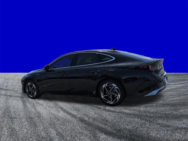 Used 2024 Hyundai Sonata SEL w/ Convenience Package image 3