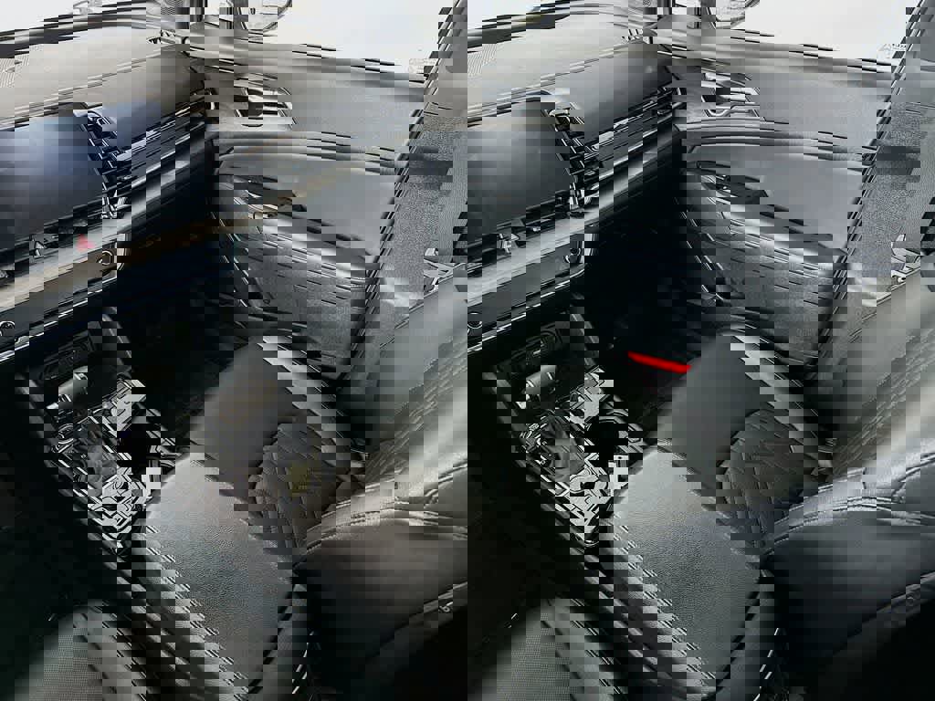 Used 2023 Kia Sportage X-Line w/ X-Line Premium Package image 13