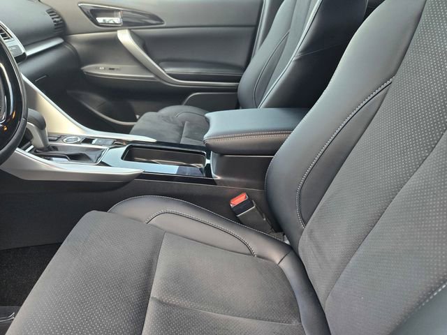 Used 2026 Mitsubishi Eclipse Cross AWD image 12