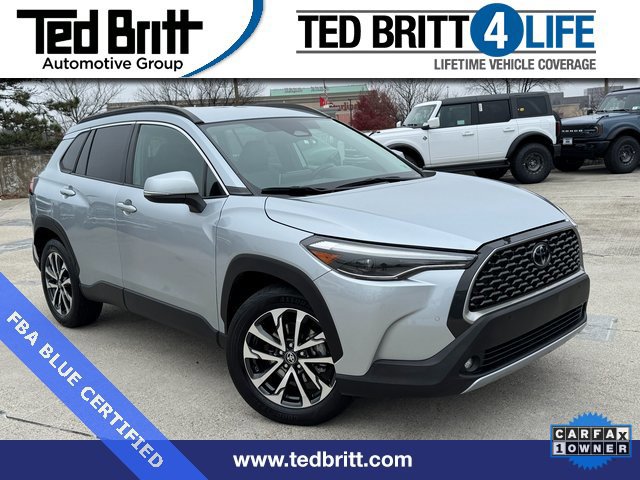 Used 2024 Toyota Corolla Cross XLE image 7