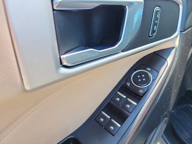 Certified 2020 Ford Explorer XLT w/ Equipment Group 202A image 24