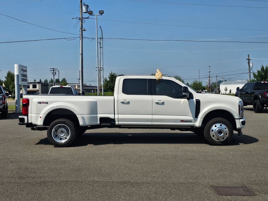 Certified 2025 Ford F450 Platinum w/ Camper Package AWD/4WD image 6