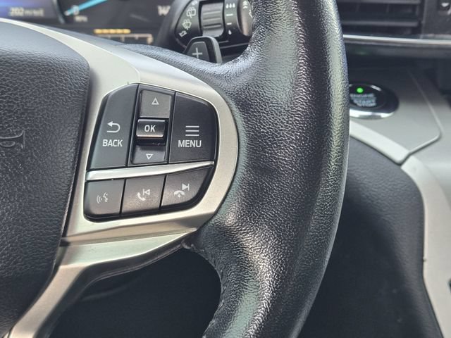 Certified 2020 Ford Explorer XLT w/ Equipment Group 202A RWD image 27