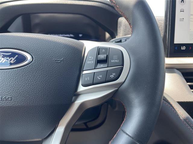 Certified 2025 Ford Explorer Active w/ Active Comfort Package AWD/4WD image 14