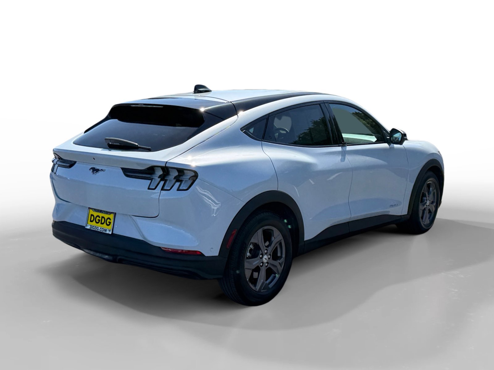 Certified 2023 Ford Mustang Mach-E Select AWD/4WD image 5