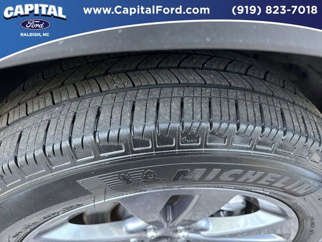 Certified 2025 Ford Explorer Active w/ Active Comfort Package image 14