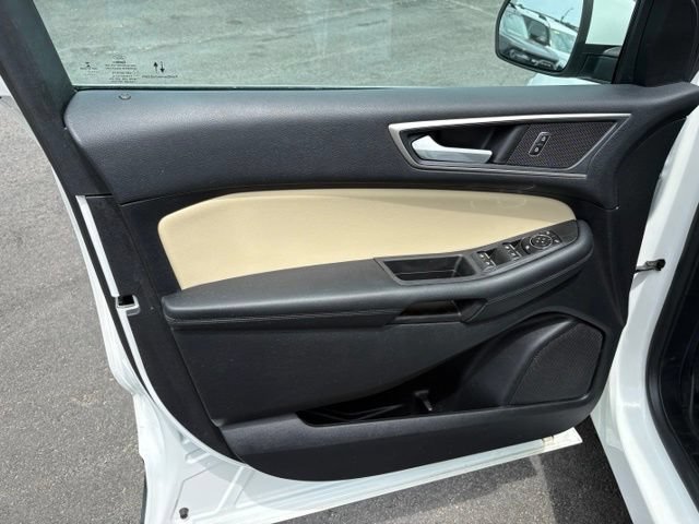 Certified 2021 Ford Edge SEL w/ Convenience Package AWD/4WD image 13