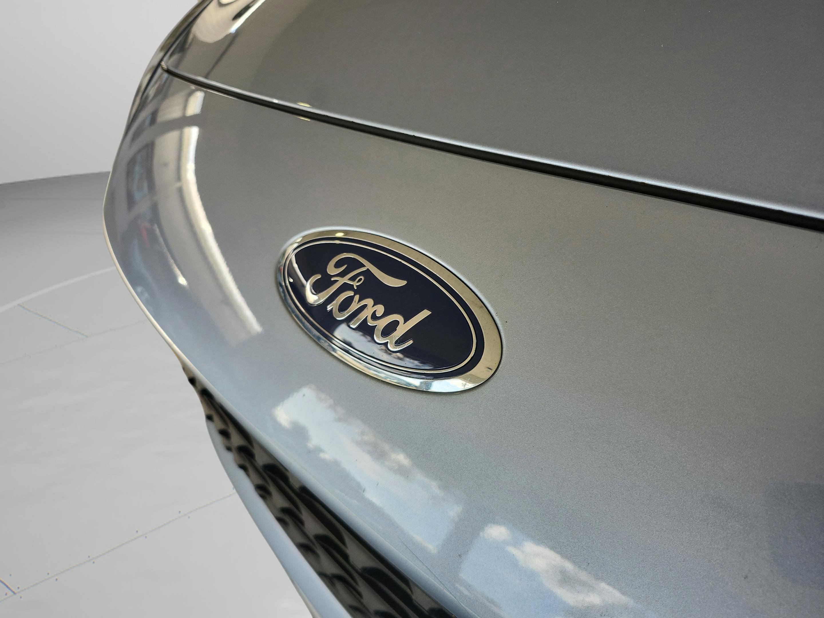 Certified 2022 Ford Escape S image 31