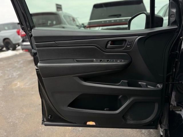Used 2024 Honda Odyssey Sport image 23