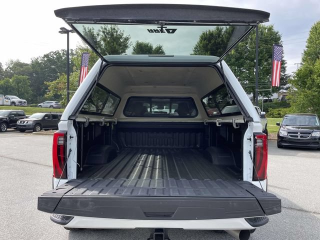 Used 2025 GMC Sierra 3500 Denali w/ Denali Reserve Package AWD/4WD image 15