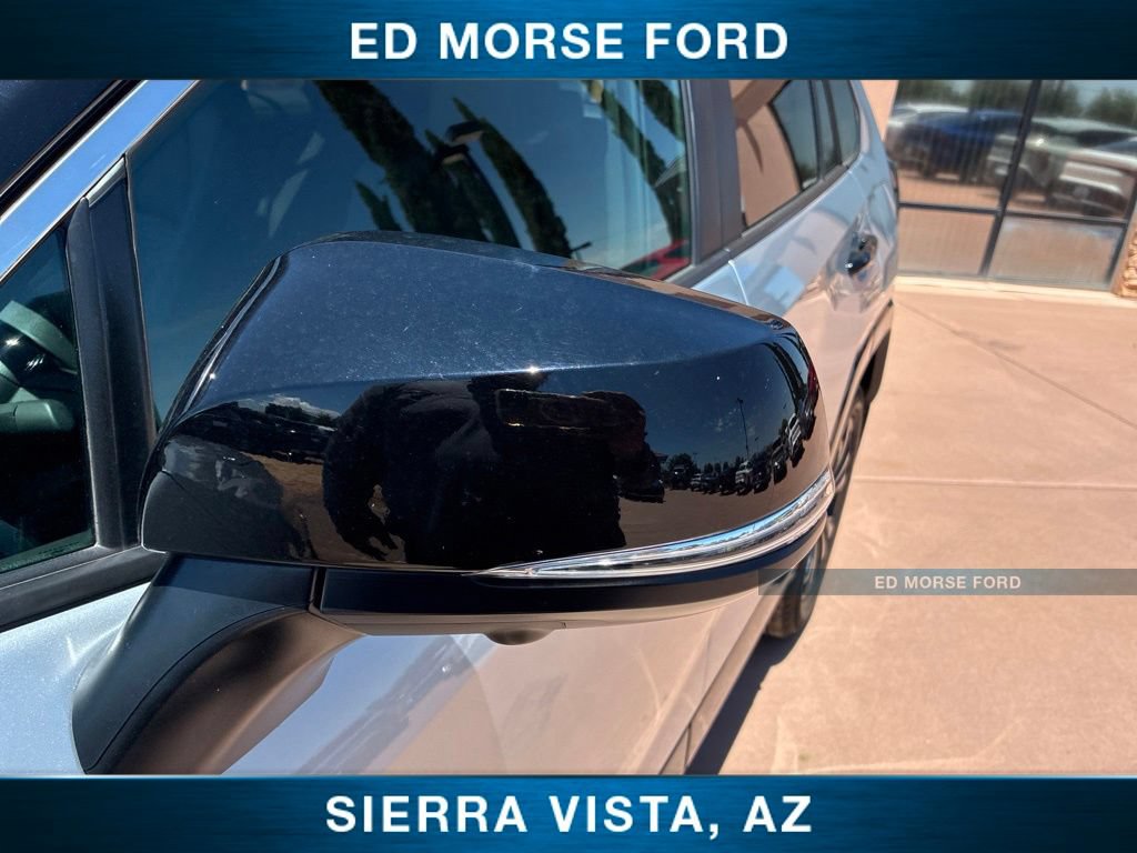 Used 2024 Toyota RAV4 XSE w/ Advanced Technology Package AWD/4WD image 5