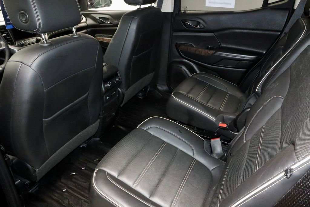Used 2023 GMC Acadia Denali w/ Denali Ultimate Package AWD/4WD image 21