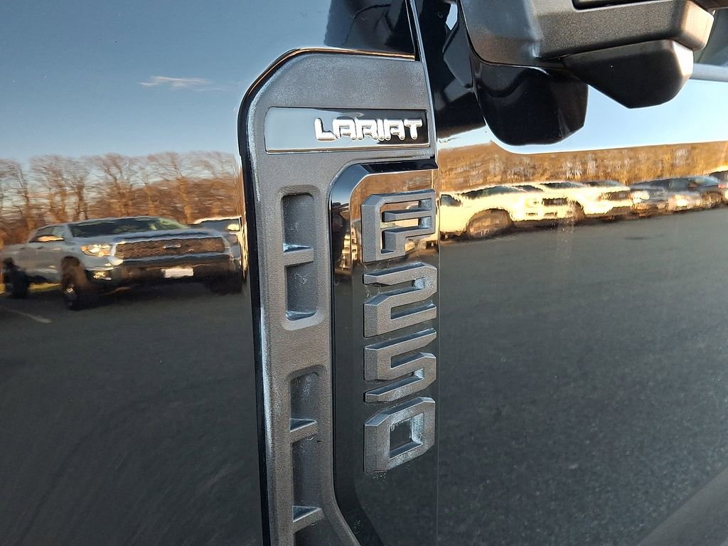 Certified 2024 Ford F250 Lariat w/ Lariat Ultimate Package image 32