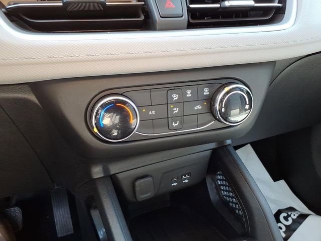 Used 2025 Chevrolet TrailBlazer LS w/ LS Convenience Package image 26