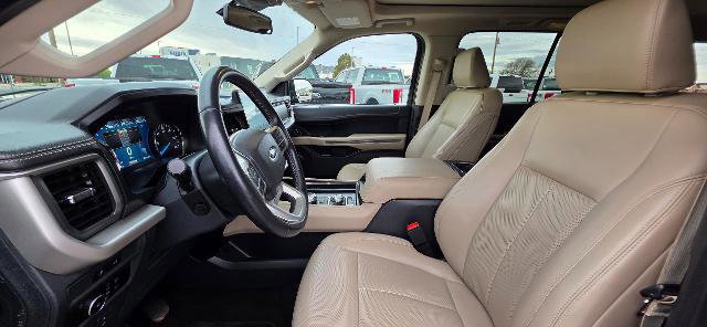 Certified 2023 Ford Expedition XLT image 10