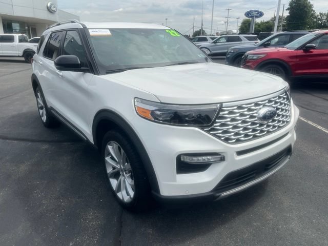 Certified 2022 Ford Explorer Platinum w/ Equipment Group 601A AWD/4WD image 3