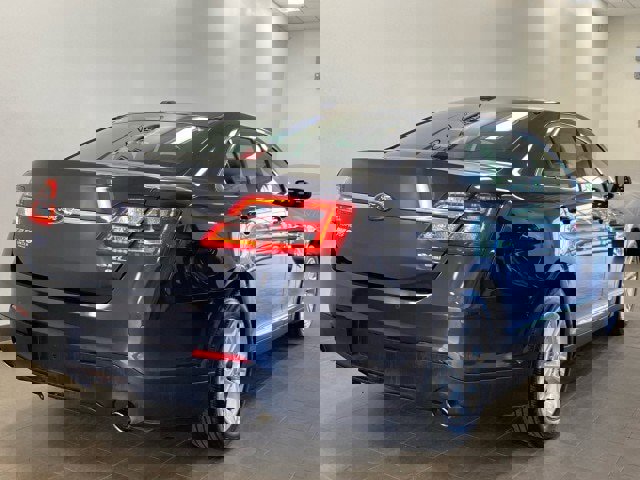 Certified 2017 Ford Taurus SEL w/ Equipment Group 201A image 4