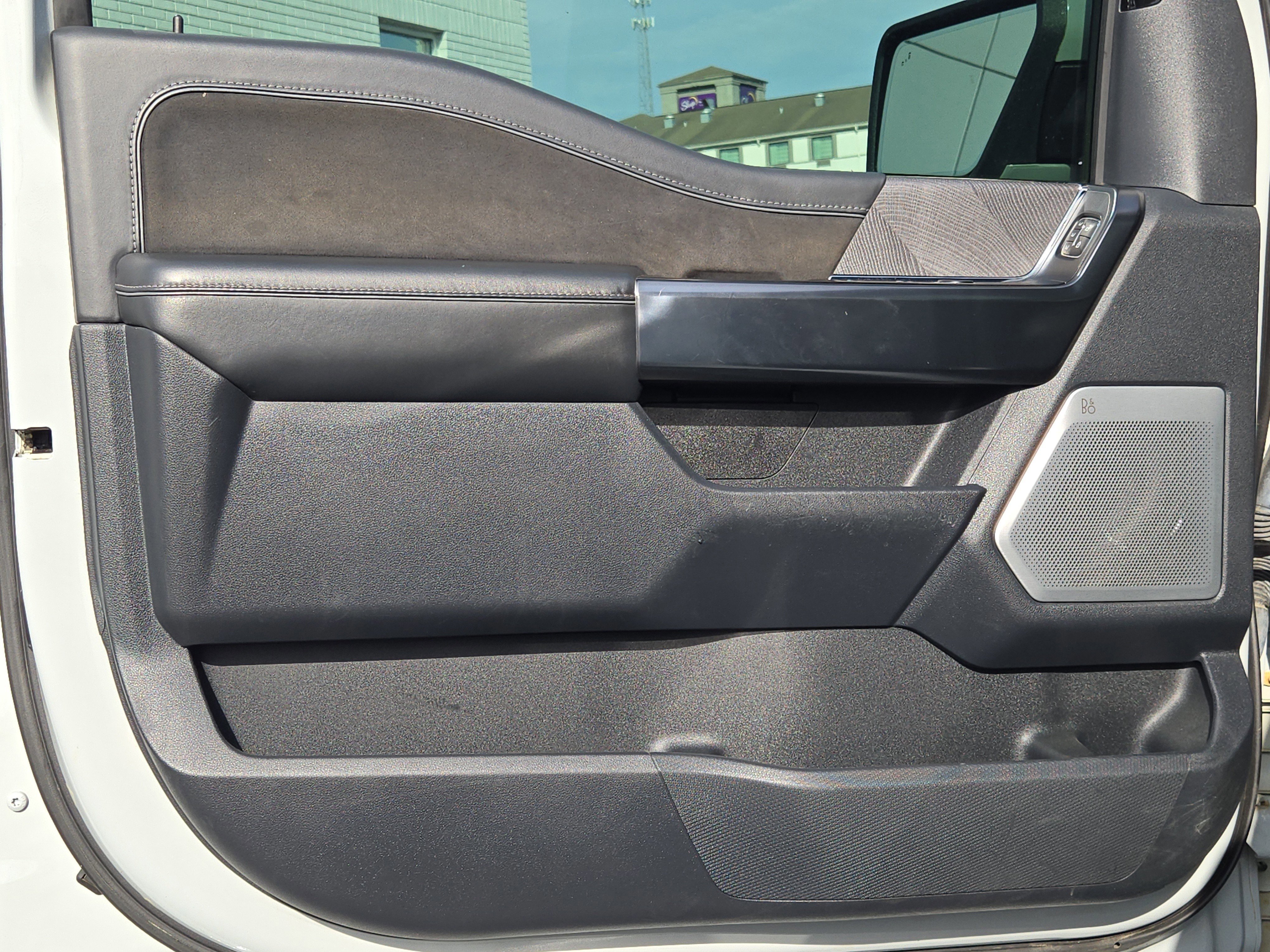 Certified 2023 Ford F150 Platinum w/ Equipment Group 701A High image 21