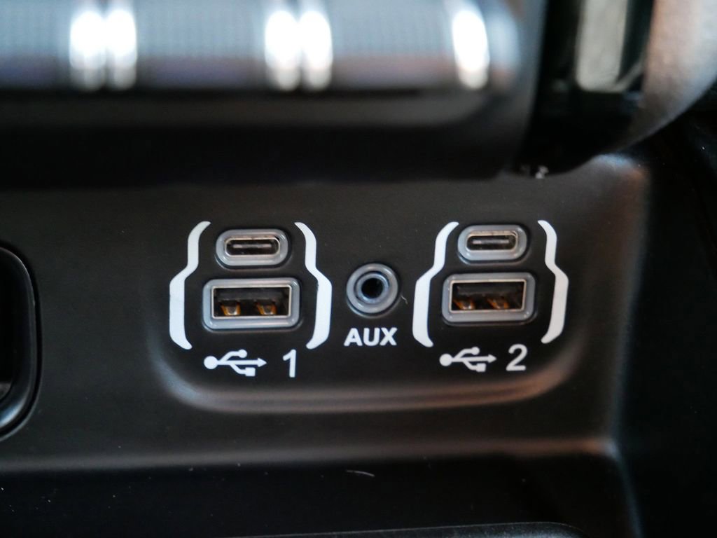 Used 2024 RAM 1500 Big Horn AWD/4WD image 28