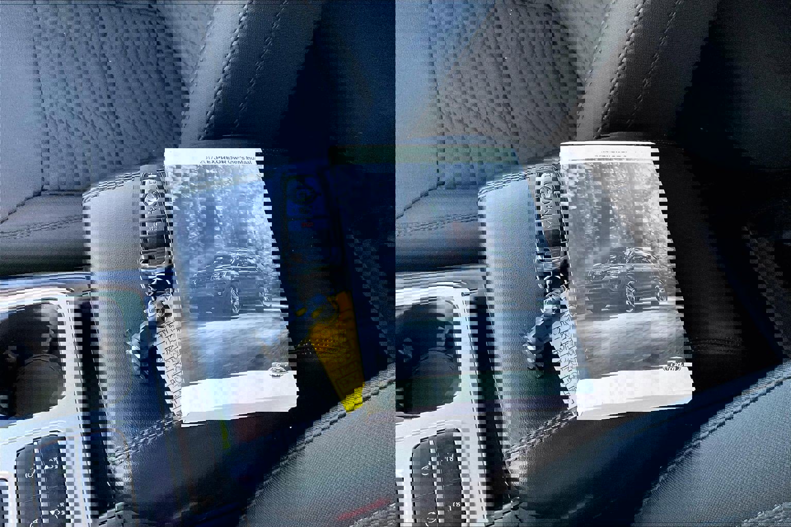 Certified 2021 Ford Explorer XLT image 11