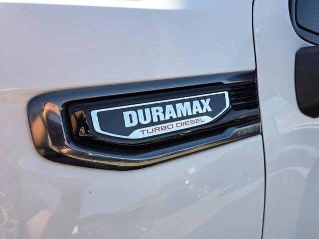 Used 2022 GMC Sierra 1500 AT4 AWD/4WD image 9