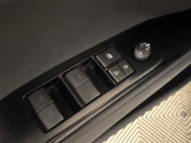 Used 2025 Toyota Camry LE w/ Convenience Package FWD image 16
