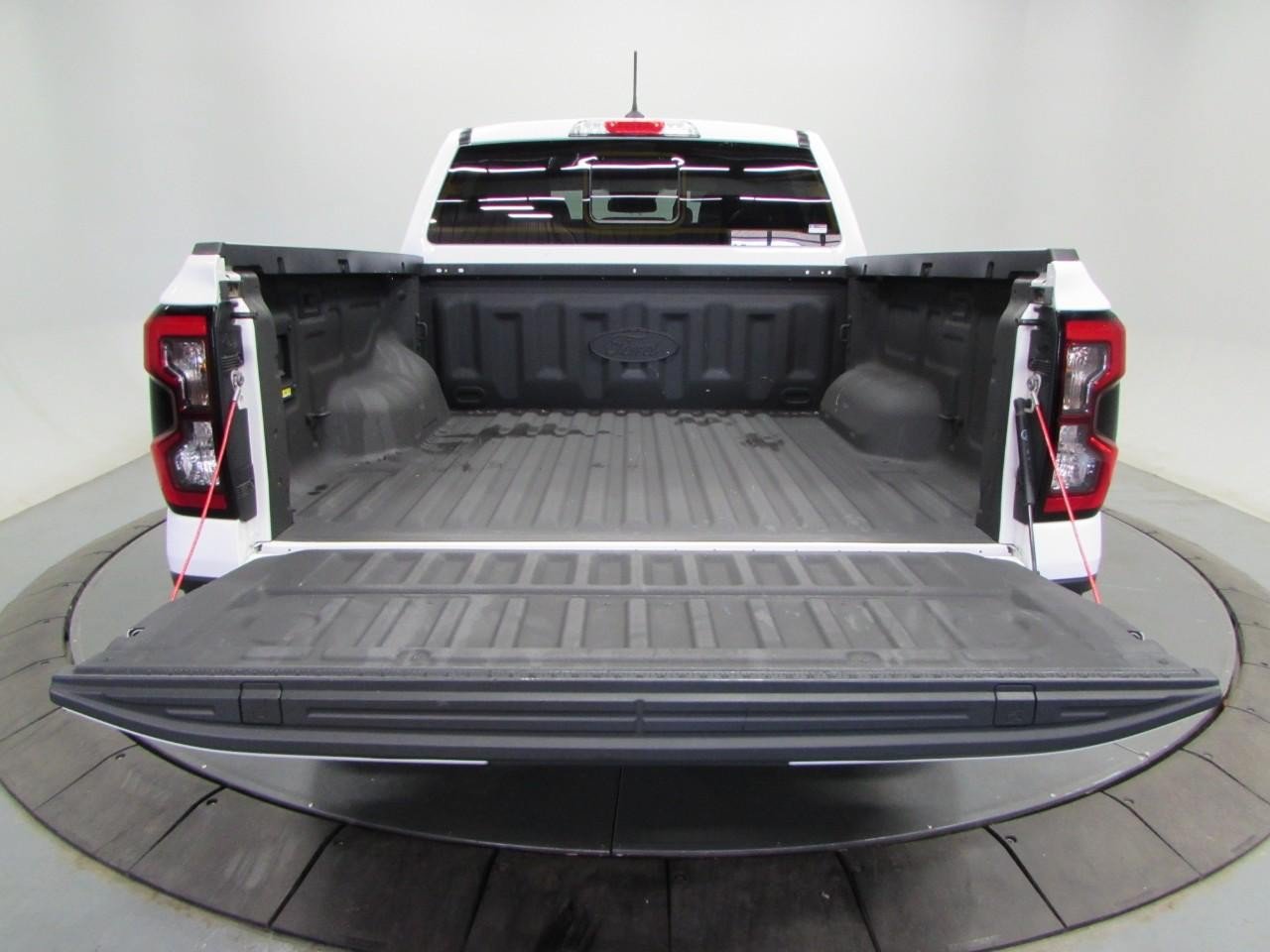 Certified 2024 Ford Ranger Lariat AWD/4WD image 11
