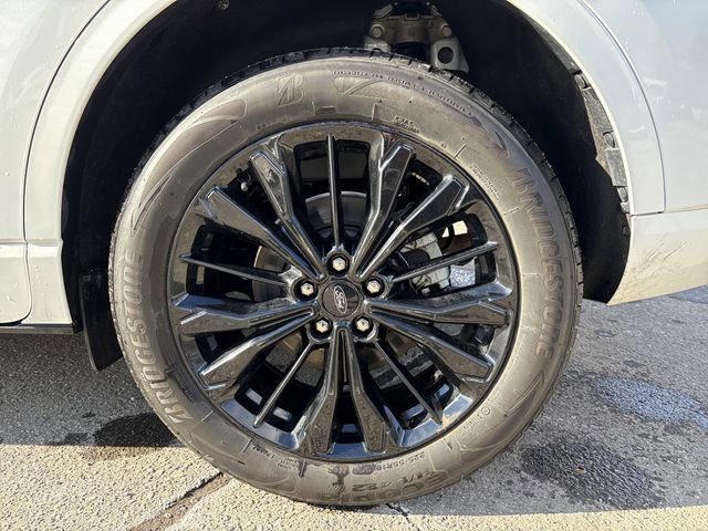Certified 2023 Ford Escape ST-Line Elite image 40